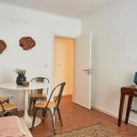 Belém Light Filled Apt With Patio, By TimeCooler Lisboa Exterior foto