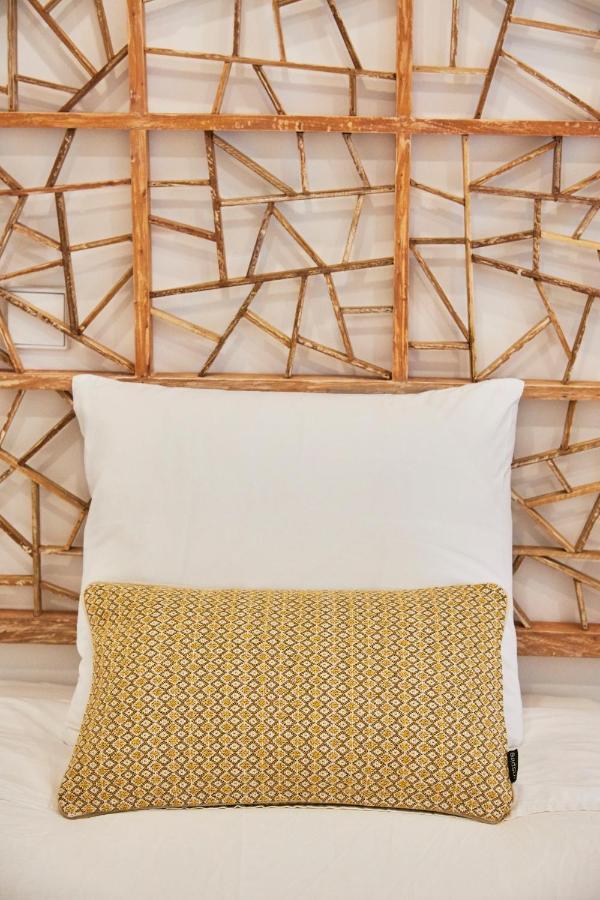 Belém Light Filled Apt With Patio, By TimeCooler Lisboa Exterior foto